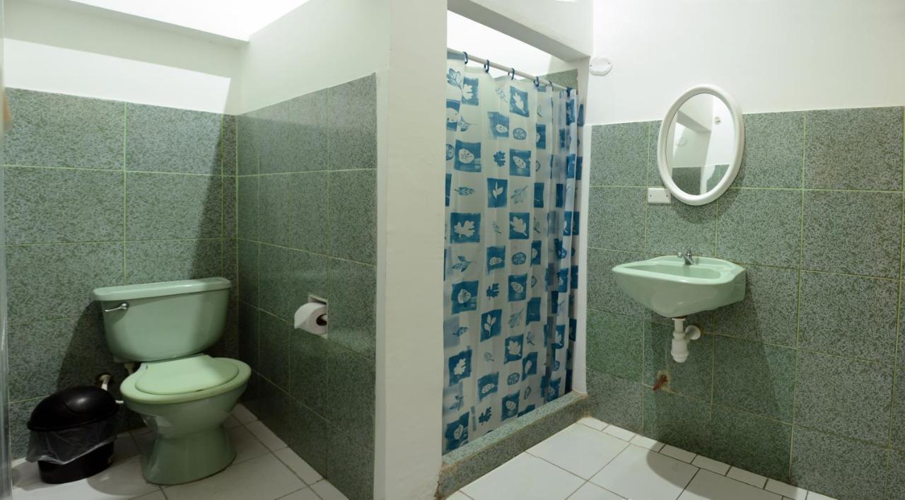 Hostal Casa Blanca Tarapoto Exteriér fotografie